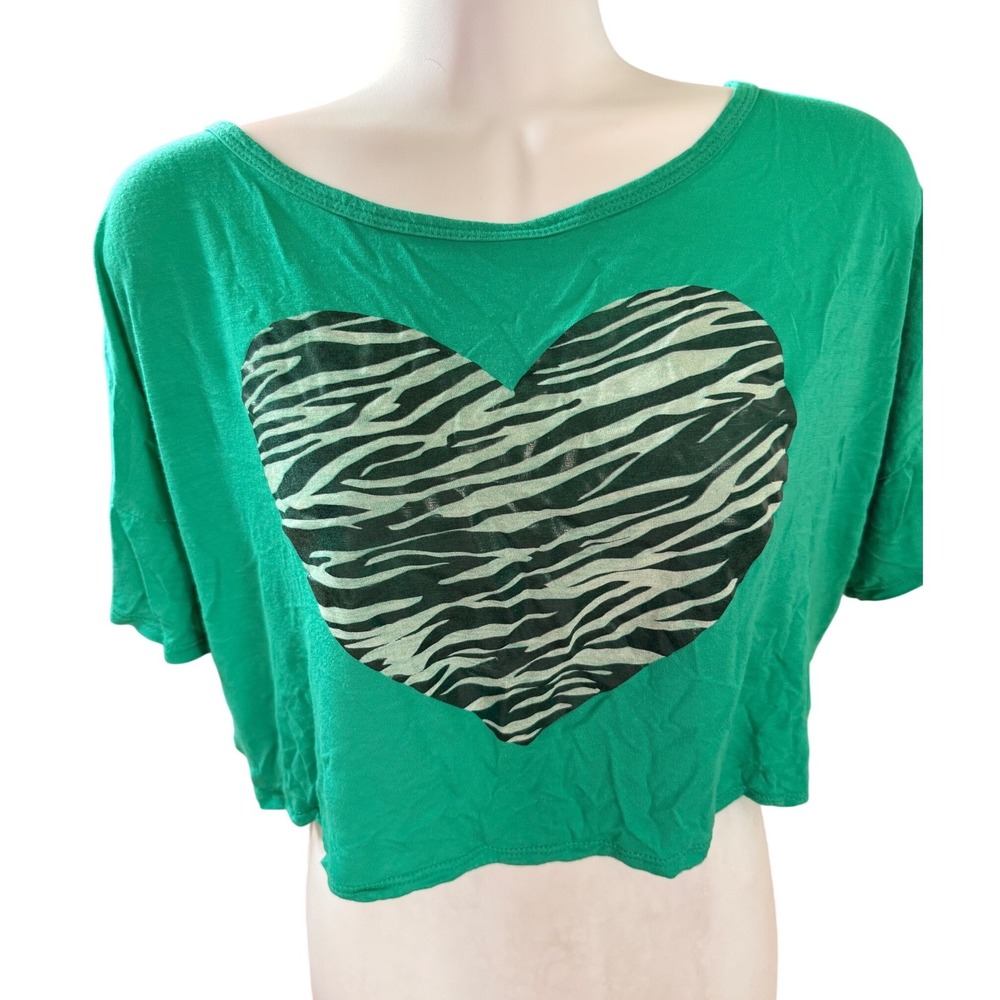 Y2K 2000s Vintage Wet Seal Green Zebra Heart Graphic Crop Top Boxy fit